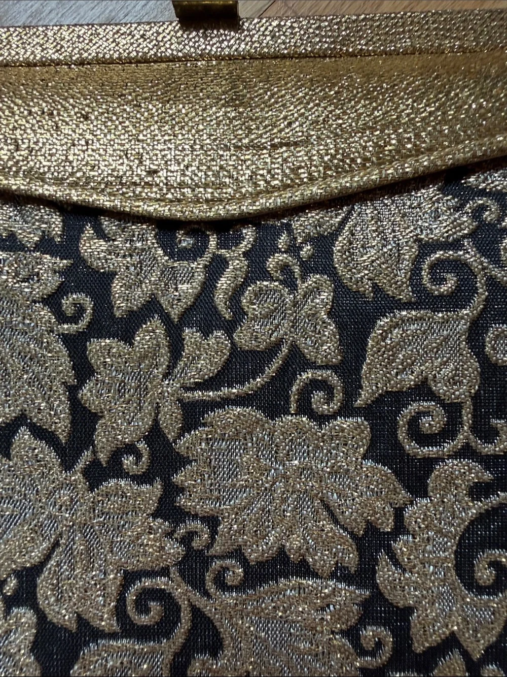 1950s Vintage Gold Floral Embroidered Evening Clutch - Unbranded